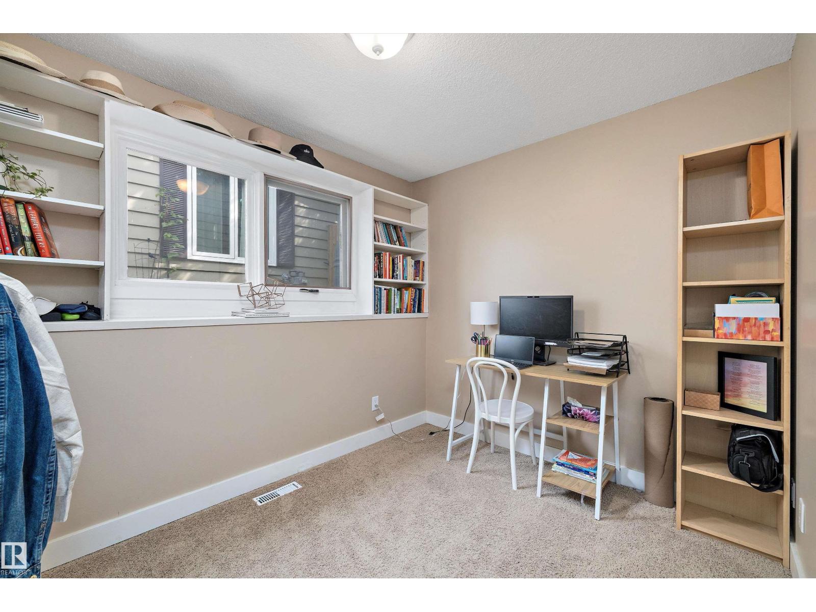 Photo 20 of 5419 143 St Nw, Edmonton AB