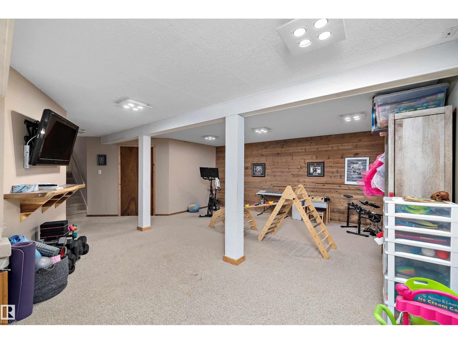 Photo 29 of 5419 143 St Nw, Edmonton AB