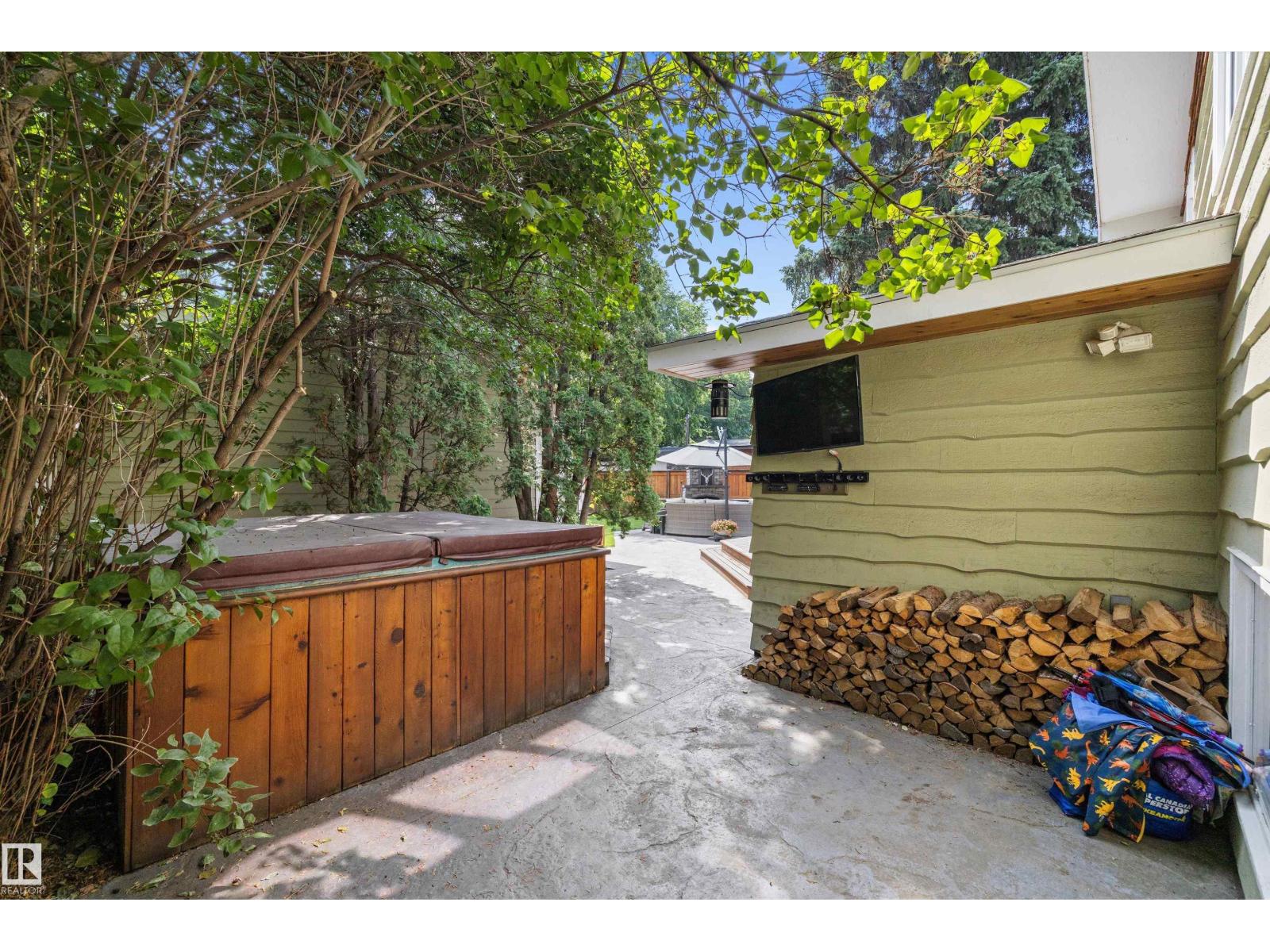 Photo 61 of 5419 143 St Nw, Edmonton AB