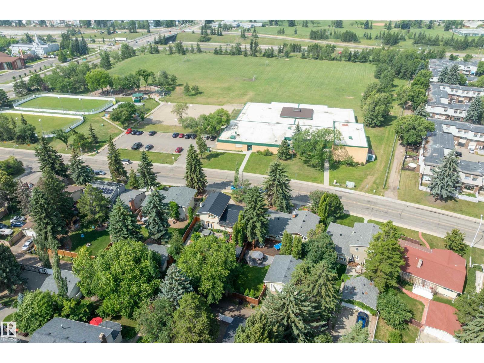 Photo 28 of 5419 143 St Nw, Edmonton AB