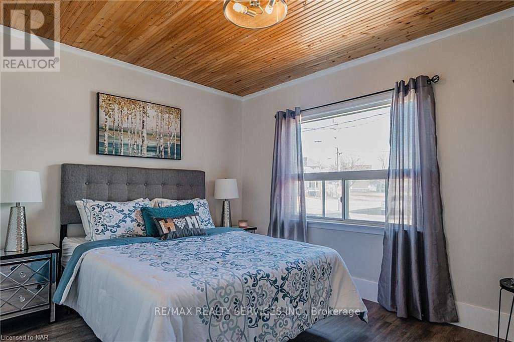 Photo 11 of 57 Margery Road, Welland ON