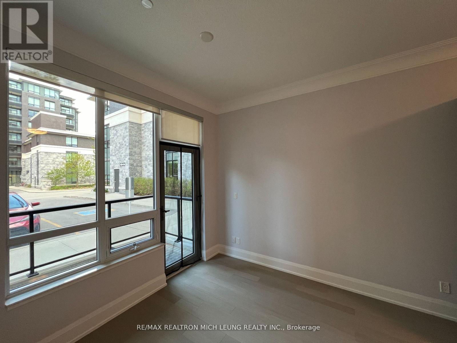 Photo 10 of 103 25 Water Walk Drive, Markham ON