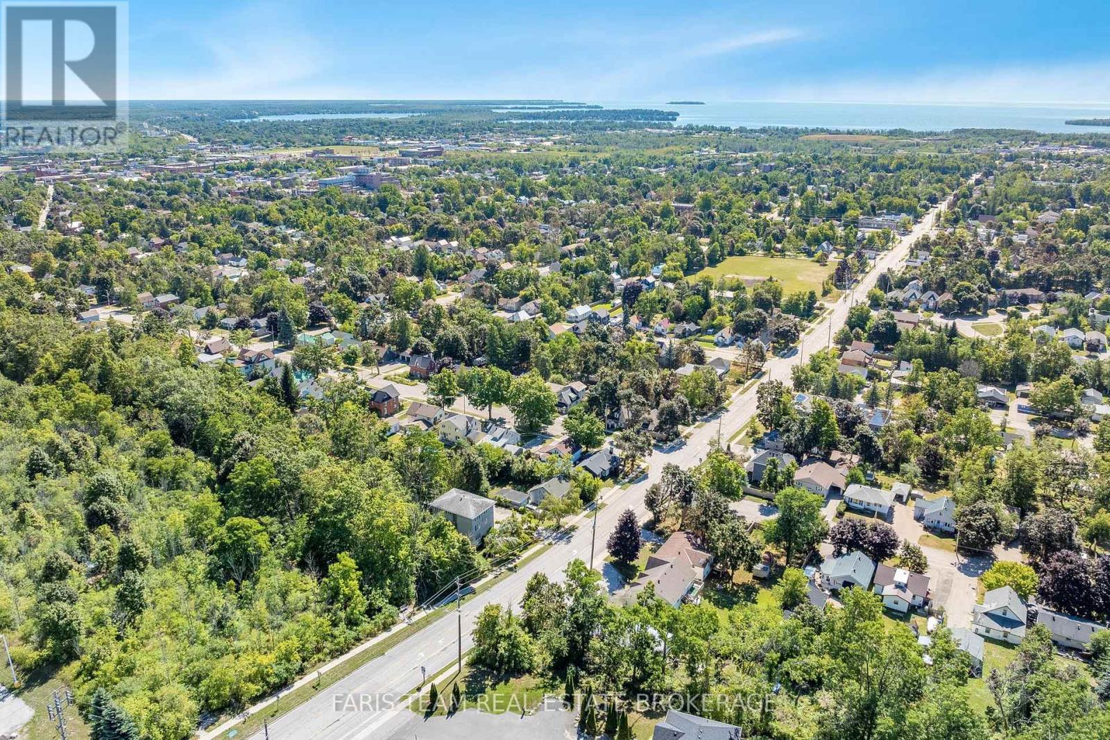 Photo 6 of 334 Harvey Street, Orillia ON