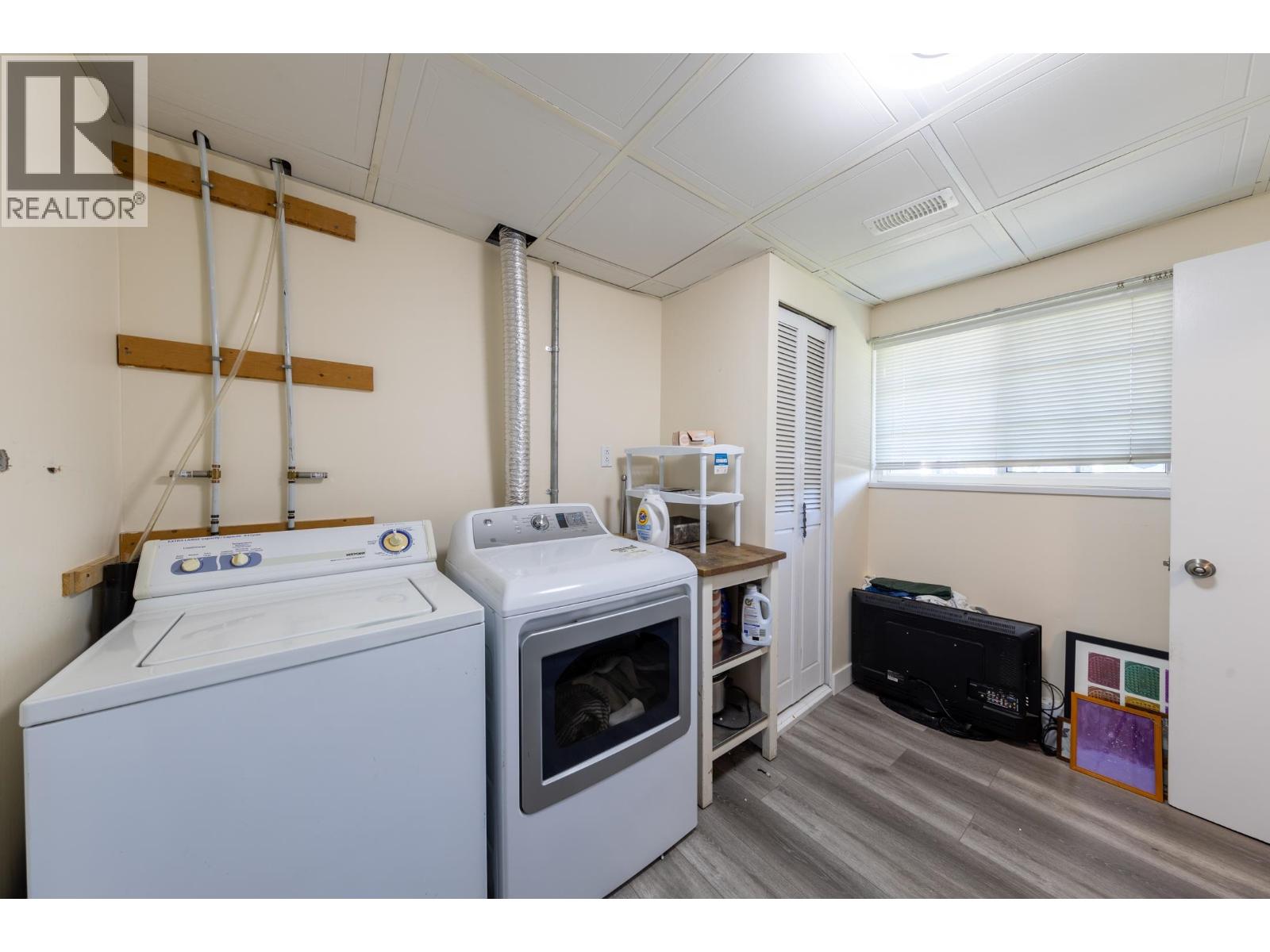 Photo 12 of 10031 2nd Avenue, Richmond BC