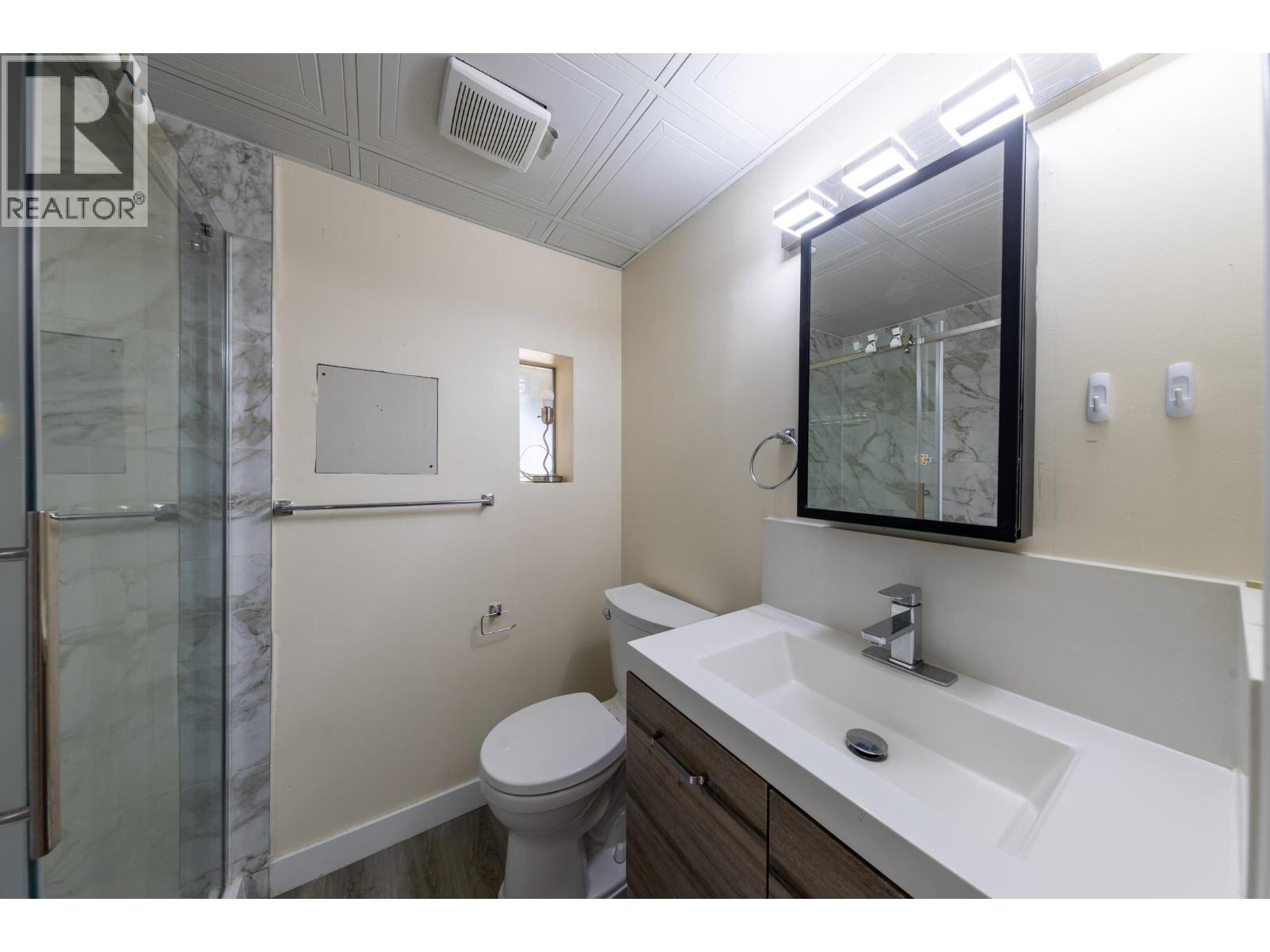 Photo 9 of 10031 2nd Avenue, Richmond BC