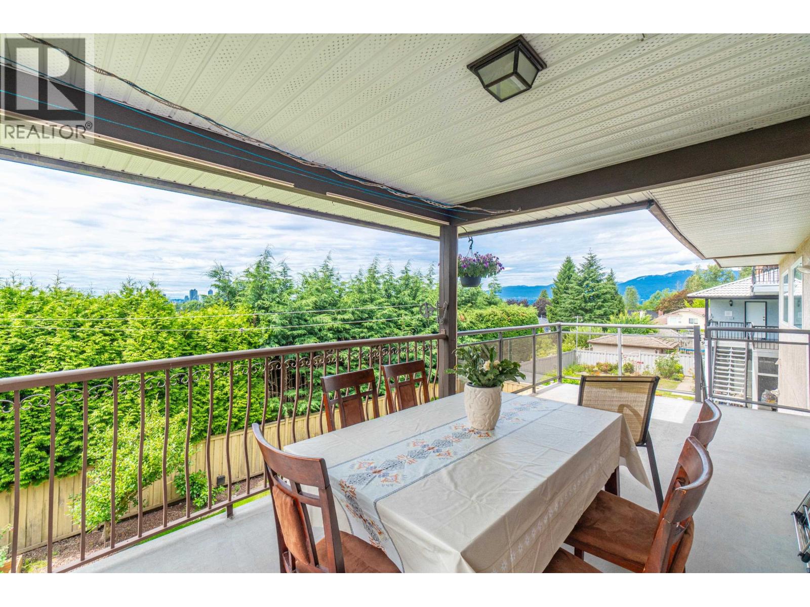 Photo 18 of 7378 Union Street, Burnaby BC