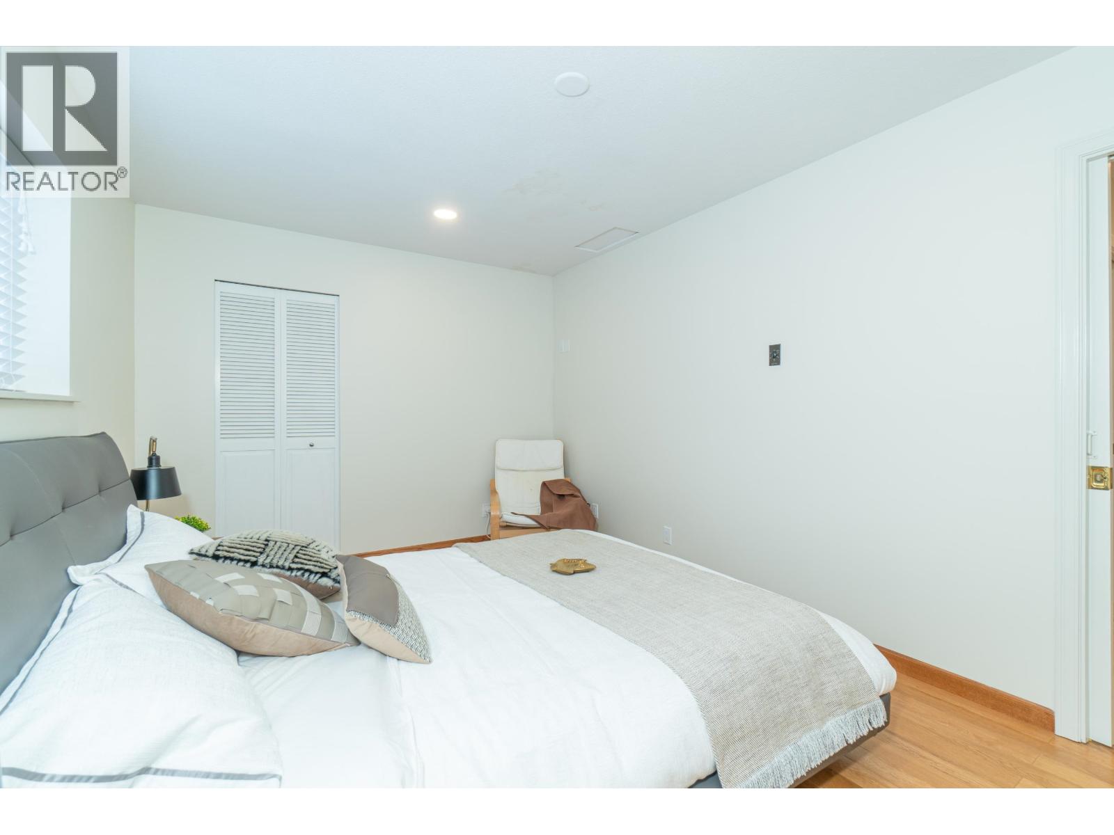 Photo 21 of 7378 Union Street, Burnaby BC