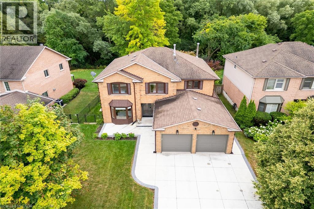 Photo 1 of 26 Huntingwood Avenue, Dundas ON