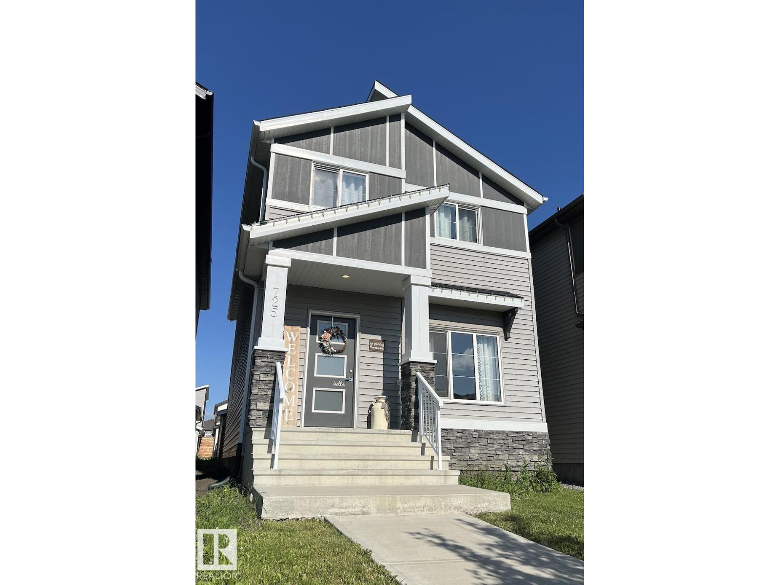 Photo 1 of 725 Berg Lo, Leduc AB