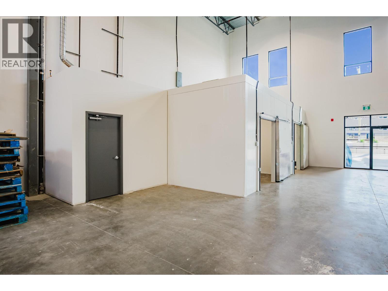 50 300 Beaver Lake Road, Kelowna