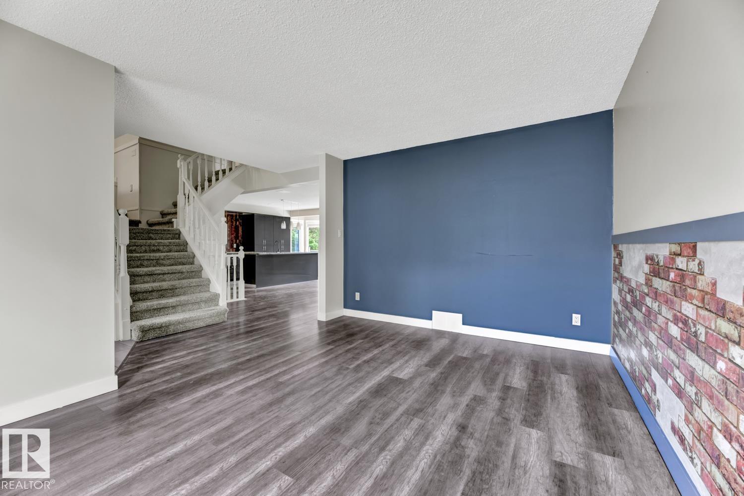 Photo 11 of 11 Ainsley Pl, St Albert AB