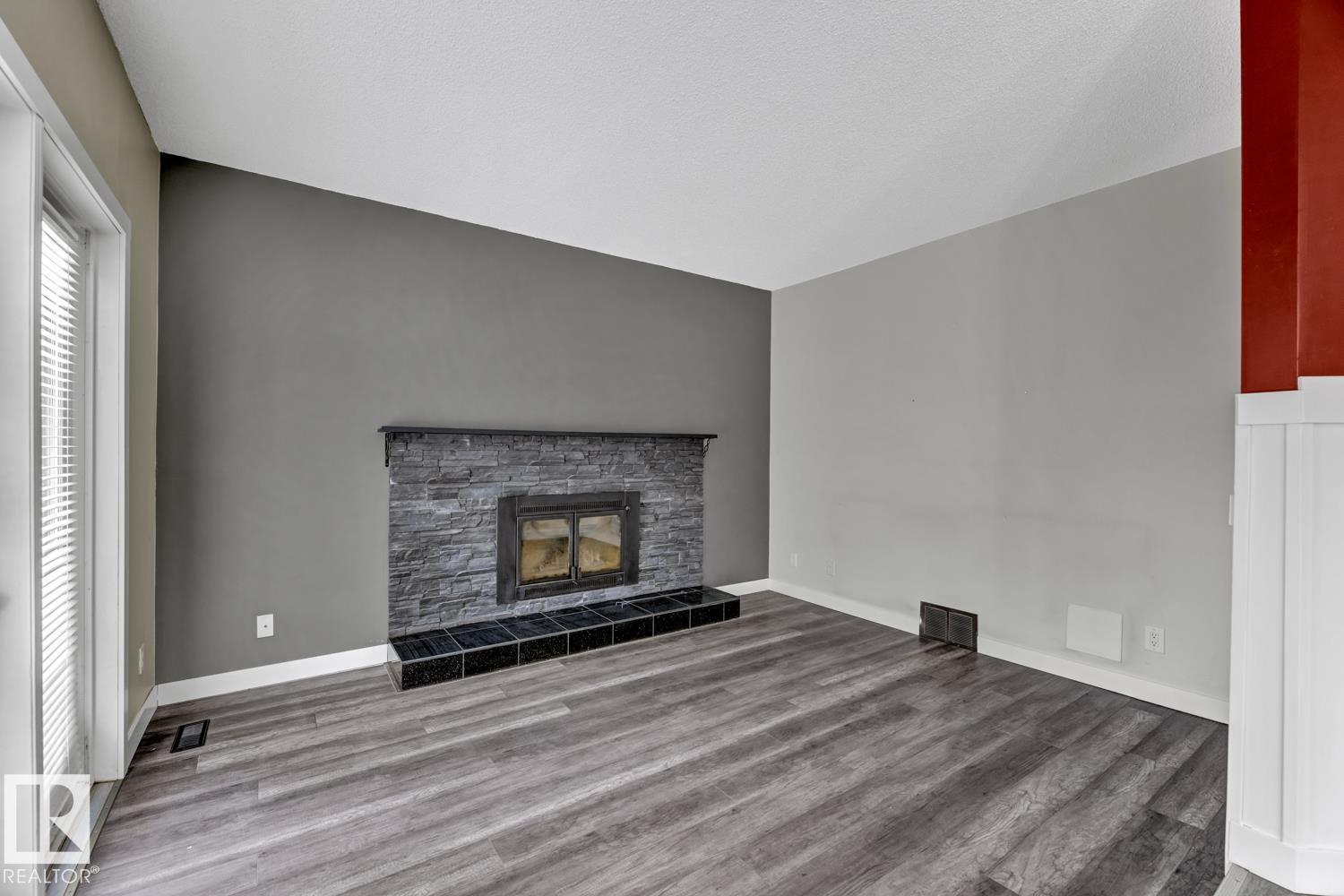 Photo 23 of 11 Ainsley Pl, St Albert AB