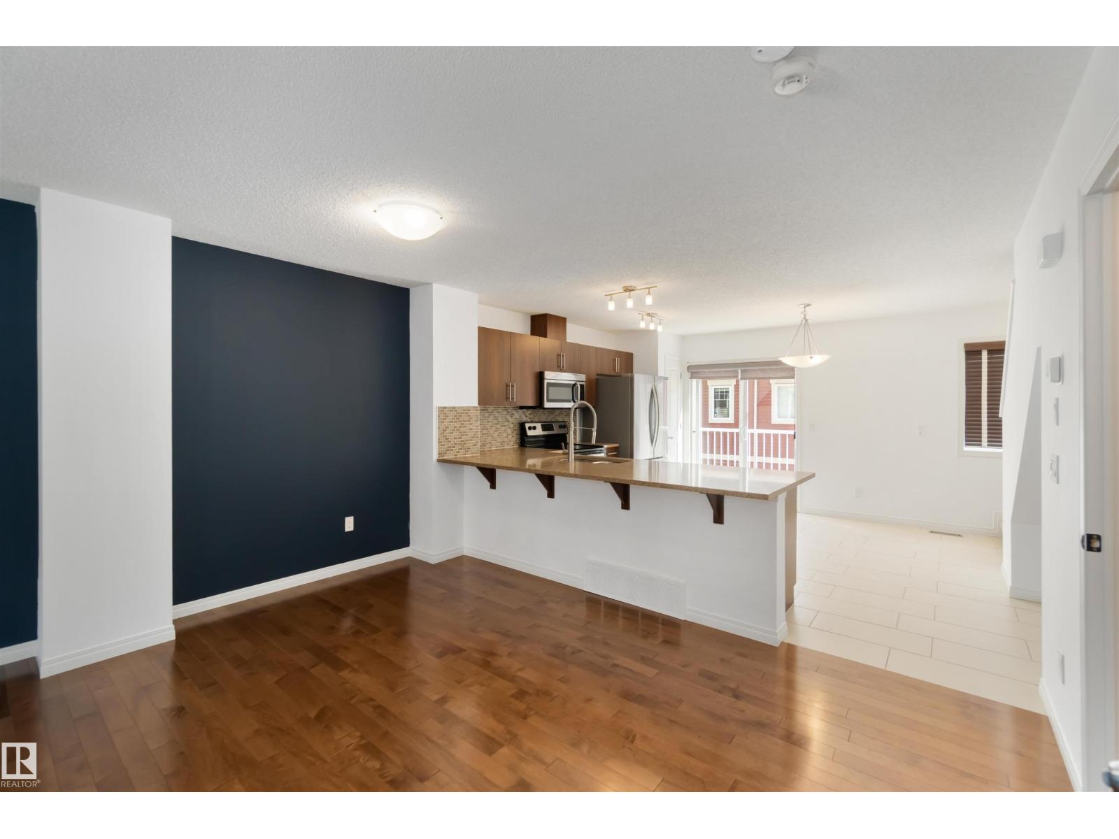 Photo 12 of 56 460 Hemingway Rd Nw, Edmonton AB