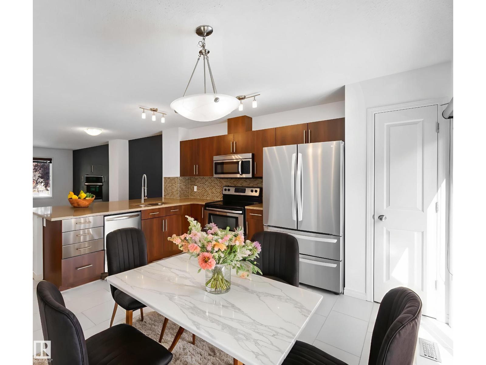 Photo 5 of 56 460 Hemingway Rd Nw, Edmonton AB