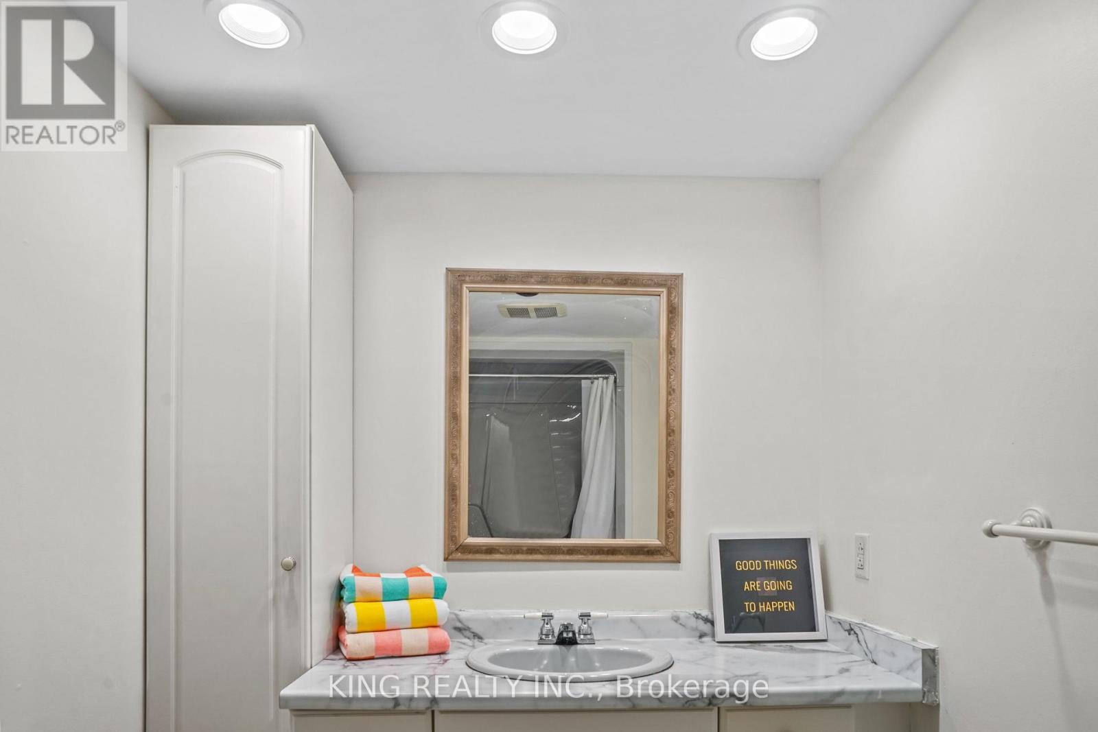 Photo 26 of 16 Wimbledon Court, Brampton ON