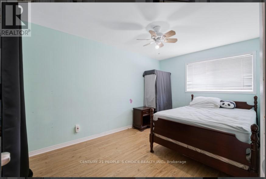 Photo 14 of 730 Meadowvale Road, Toronto ON