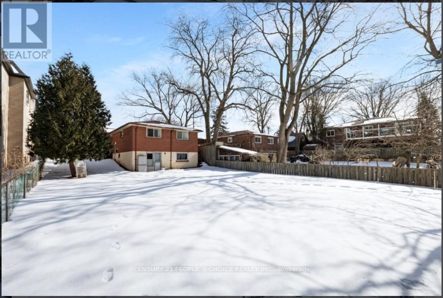 Photo 18 of 730 Meadowvale Road, Toronto ON