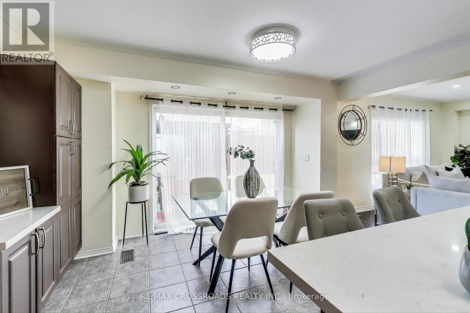 Photo 40 of 1104 Beneford Road, Oshawa ON