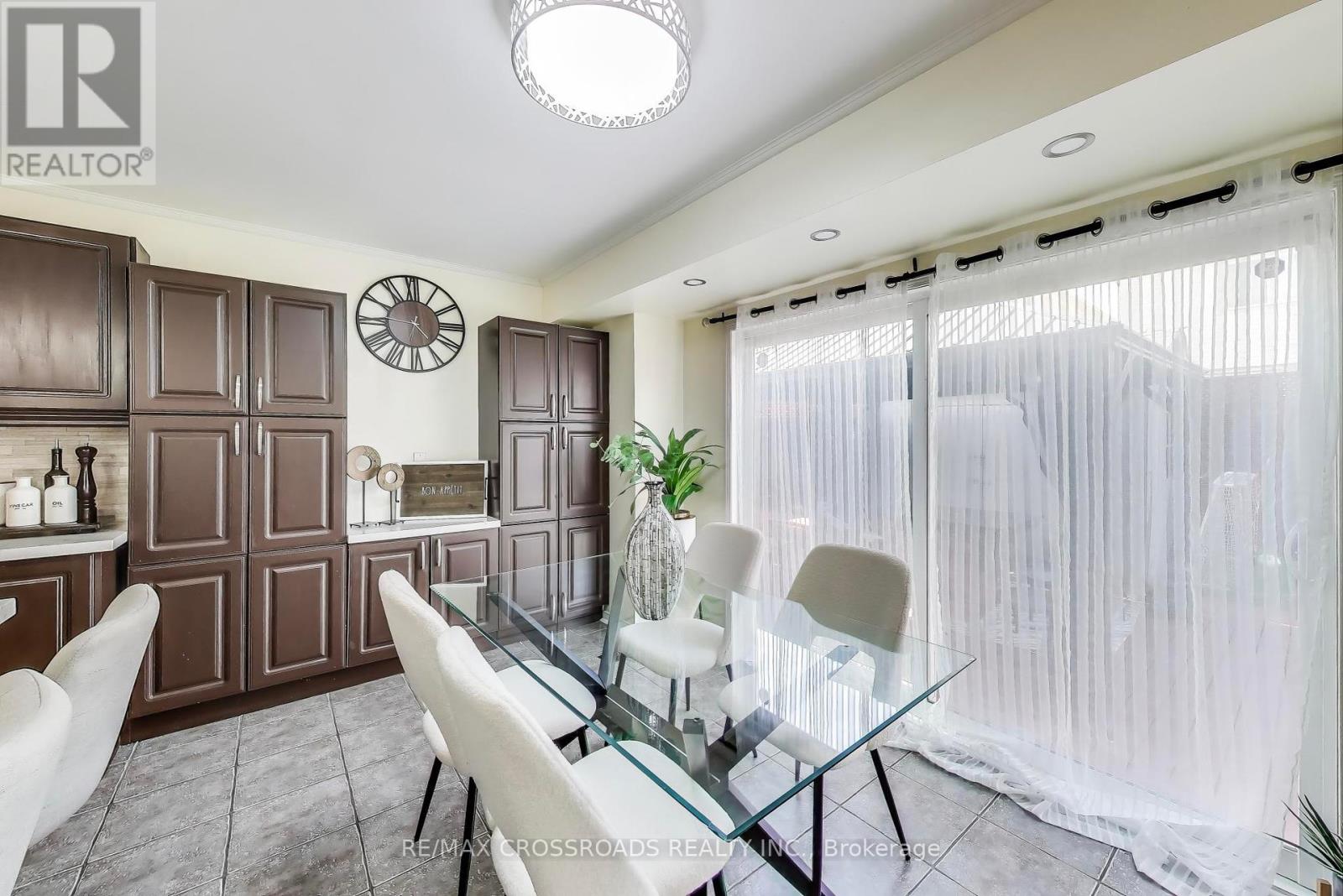 Photo 21 of 1104 Beneford Road, Oshawa ON