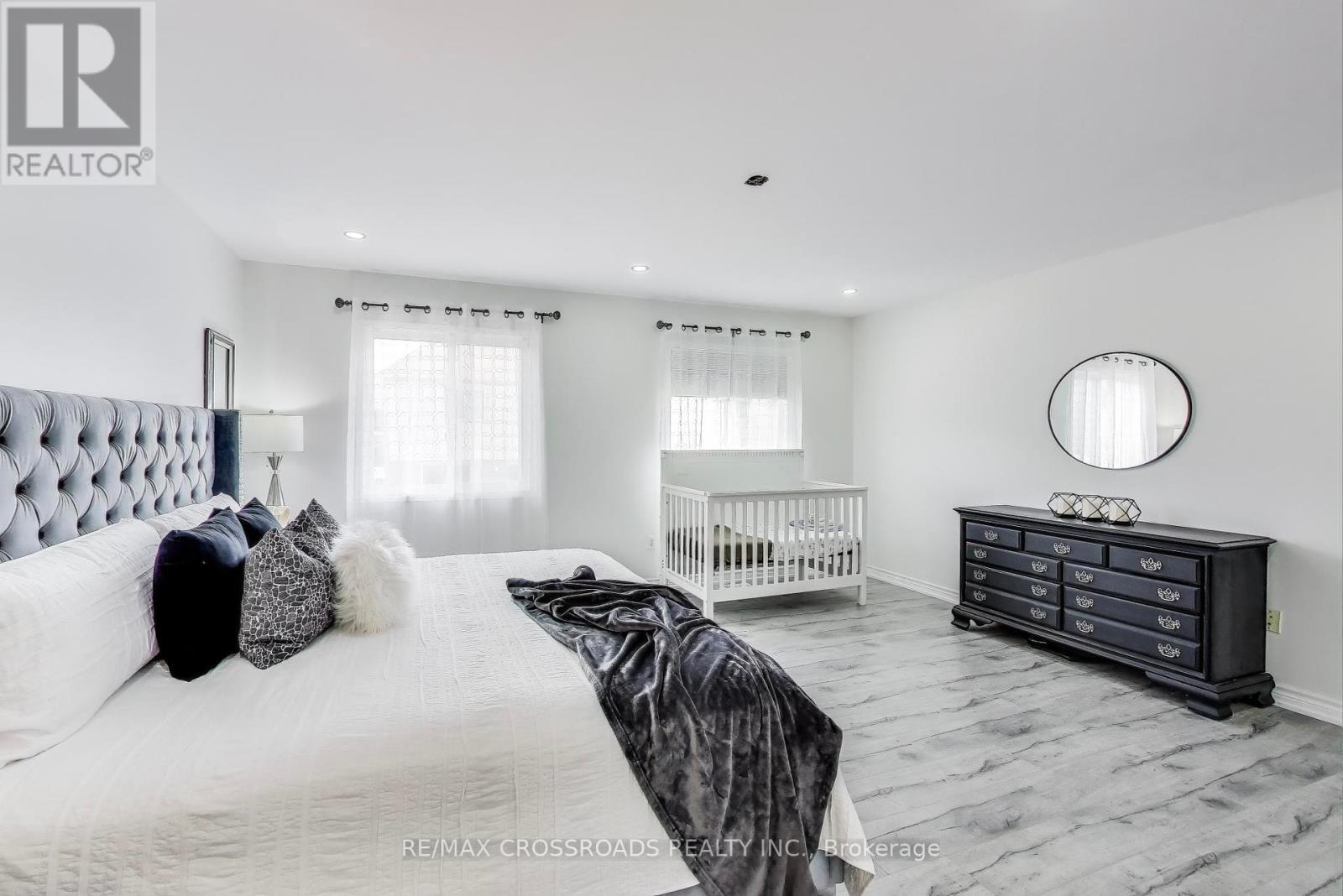 Photo 6 of 1104 Beneford Road, Oshawa ON
