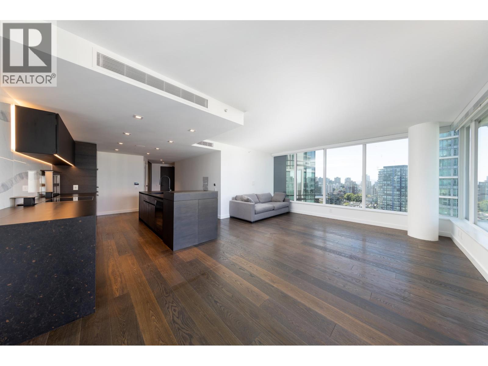 Photo 4 of 1701 620 Cardero Street, Vancouver BC