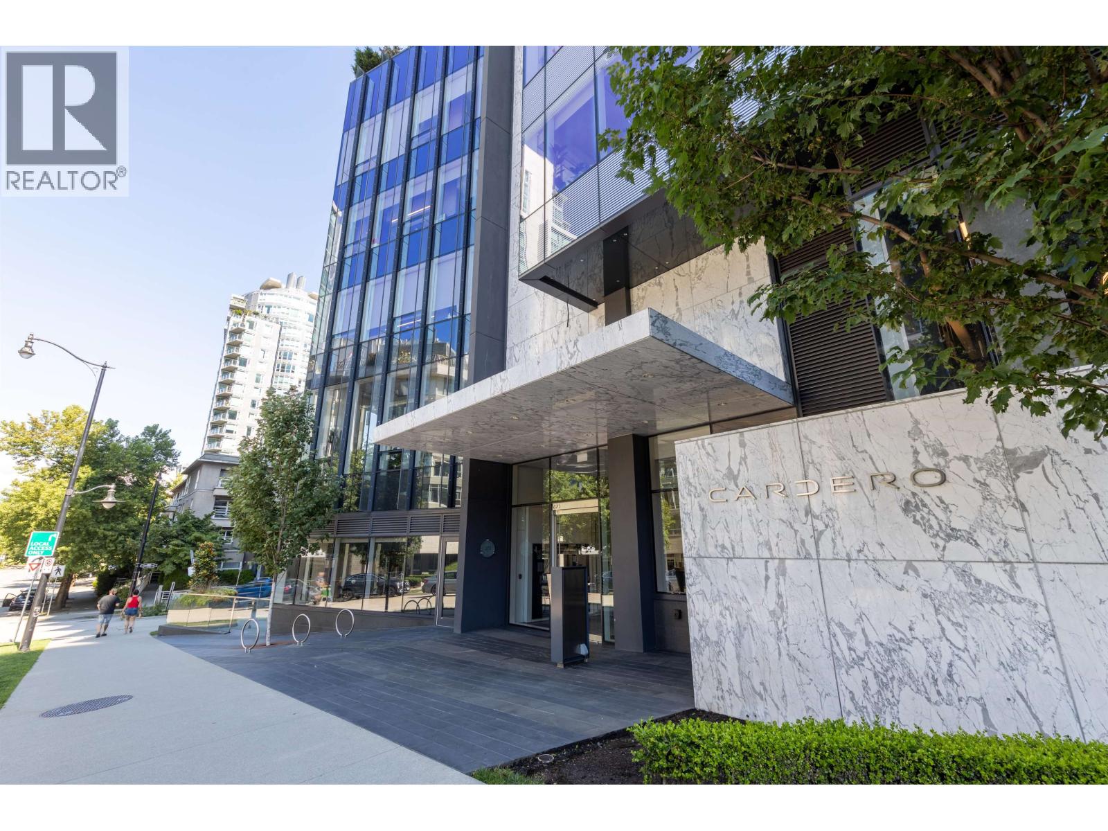 Photo 2 of 1701 620 Cardero Street, Vancouver BC
