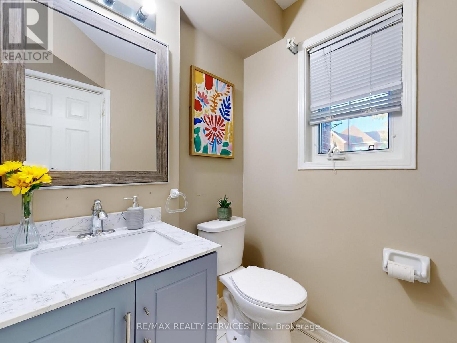 Photo 19 of 96 5230 Glen Erin Drive, Mississauga ON