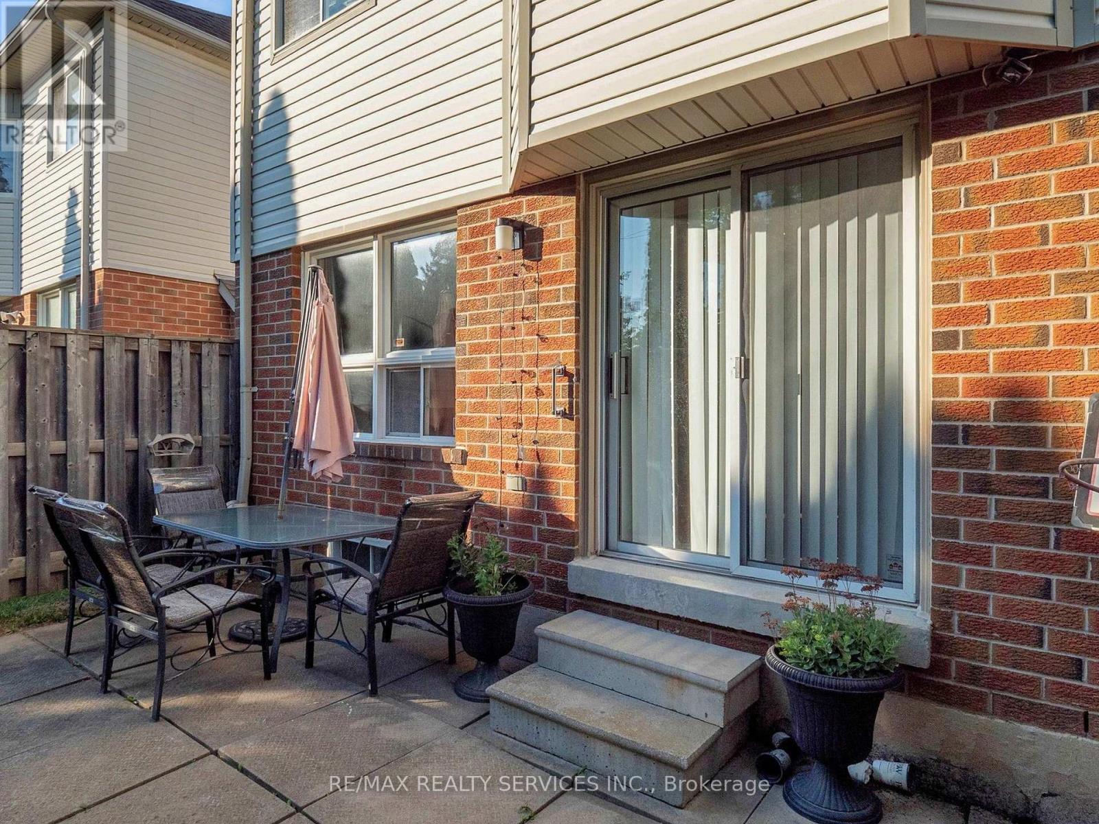 Photo 43 of 96 5230 Glen Erin Drive, Mississauga ON