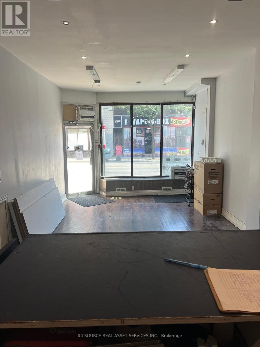 Photo 5 of 218 Queen Street E, Toronto ON