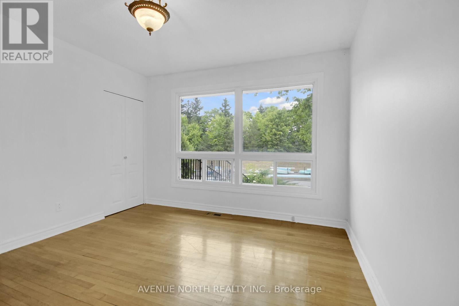Photo 9 of 1254 Heron Road, Ottawa ON