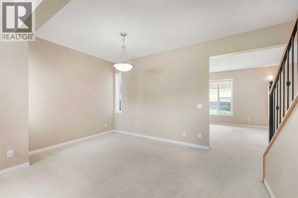 Single Family House for Sale in  Rockyledge Crescent NW Rocky Ridge Calgary 