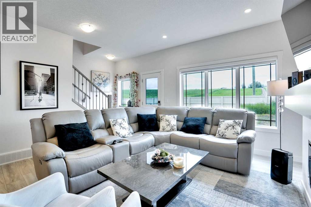 Photo 19 of 1457 Bayview Point Sw, Airdrie AB