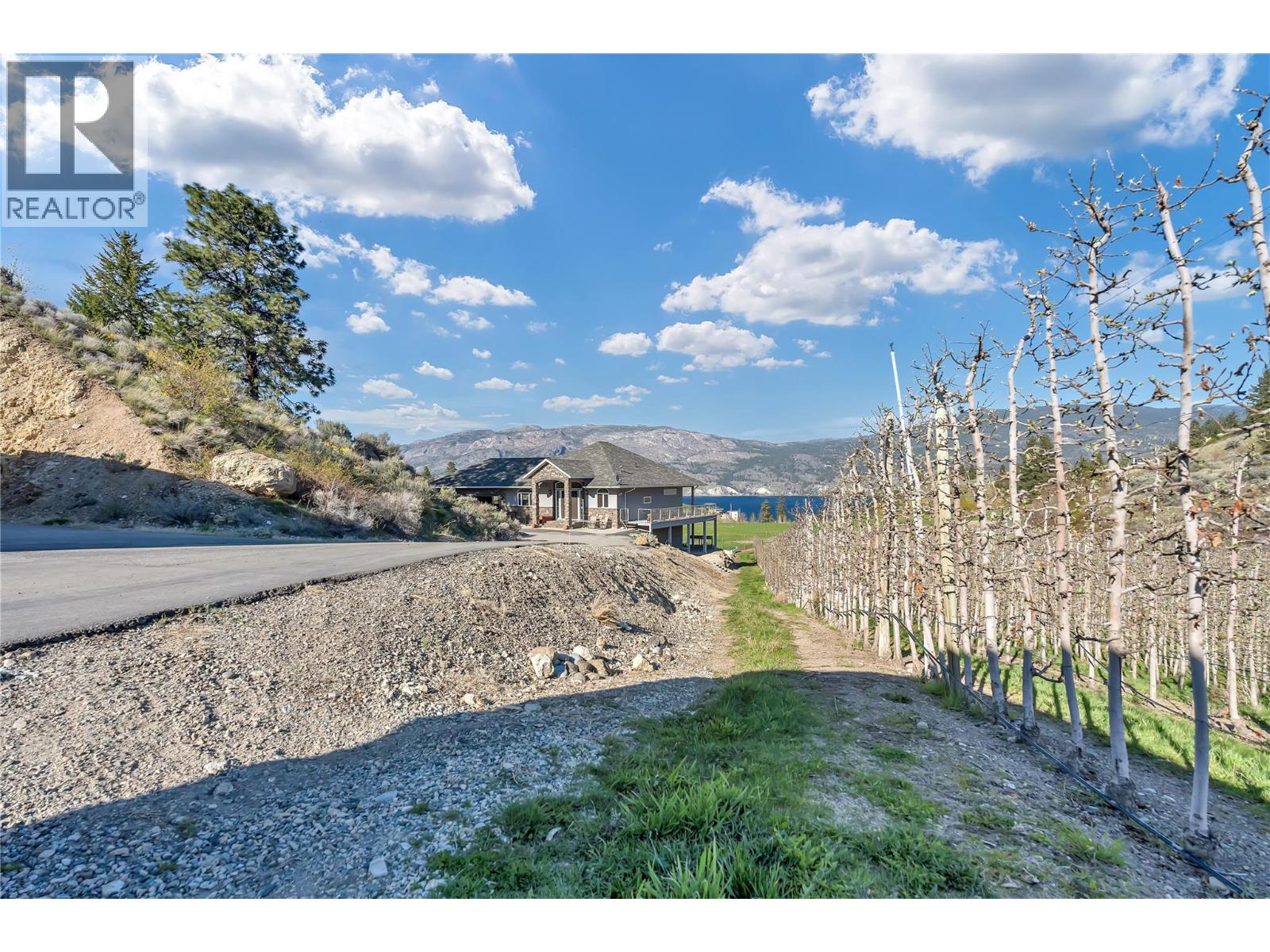 18300 McDougald Road, Summerland