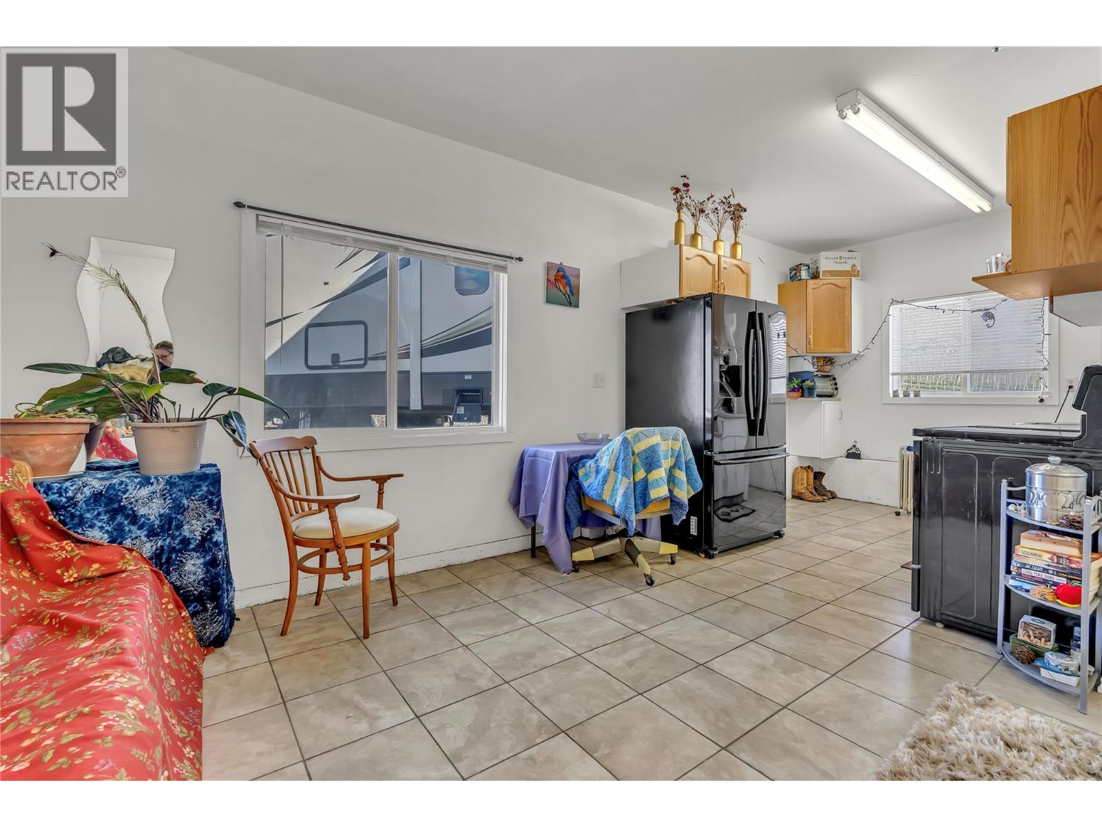18300 McDougald Road, Summerland