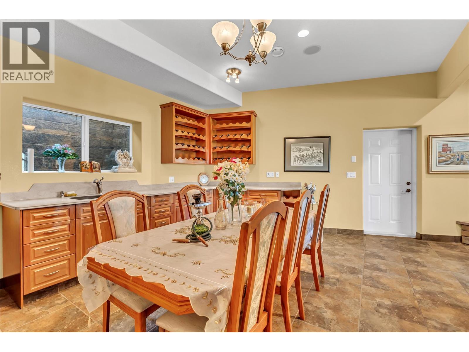 18300 McDougald Road, Summerland
