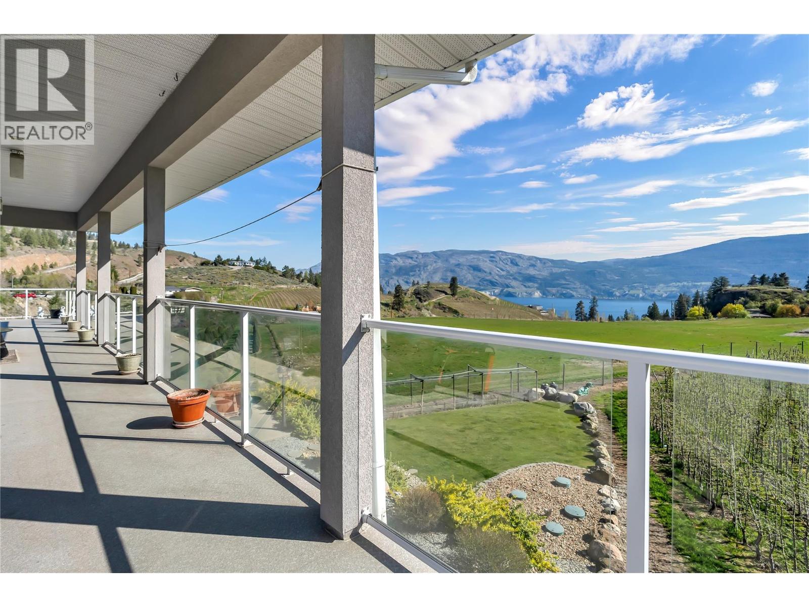 18300 McDougald Road, Summerland