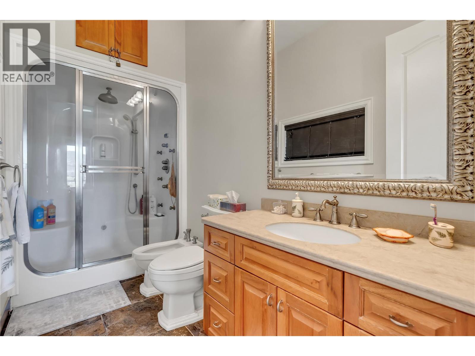 18300 McDougald Road, Summerland