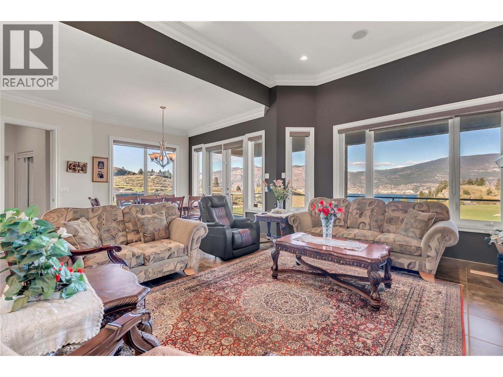 18300 McDougald Road, Summerland