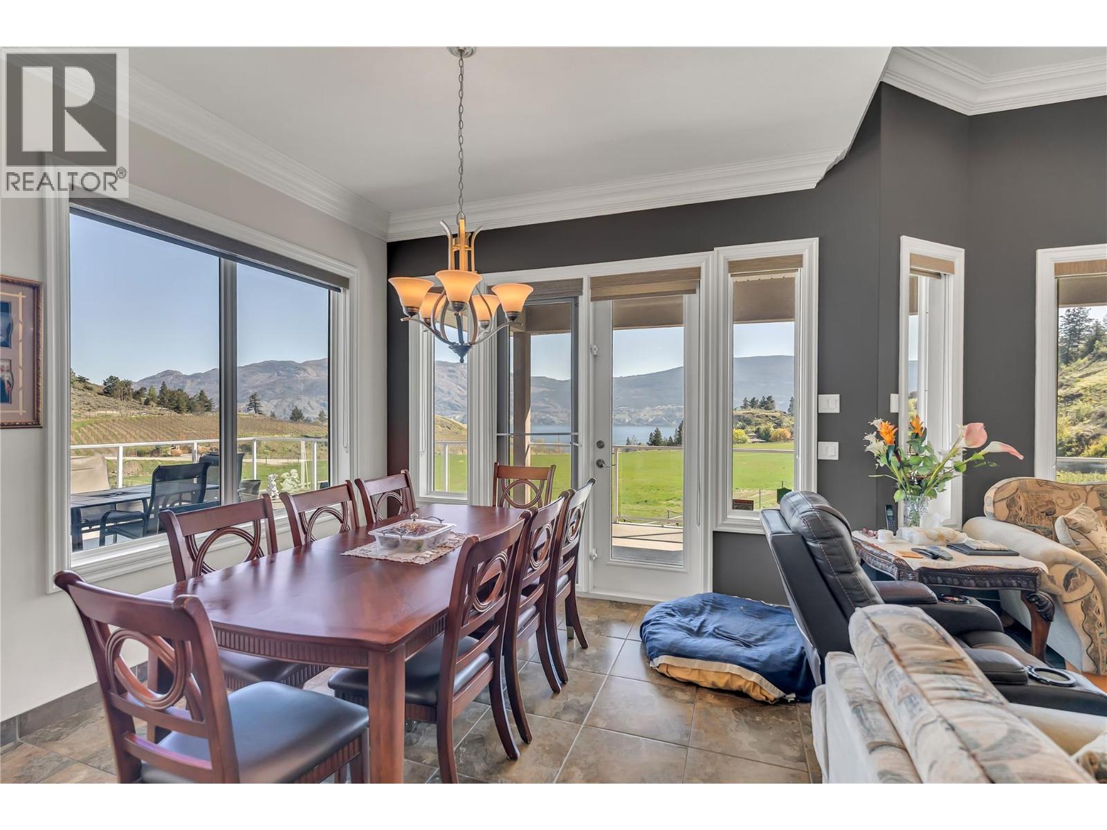 18300 McDougald Road, Summerland