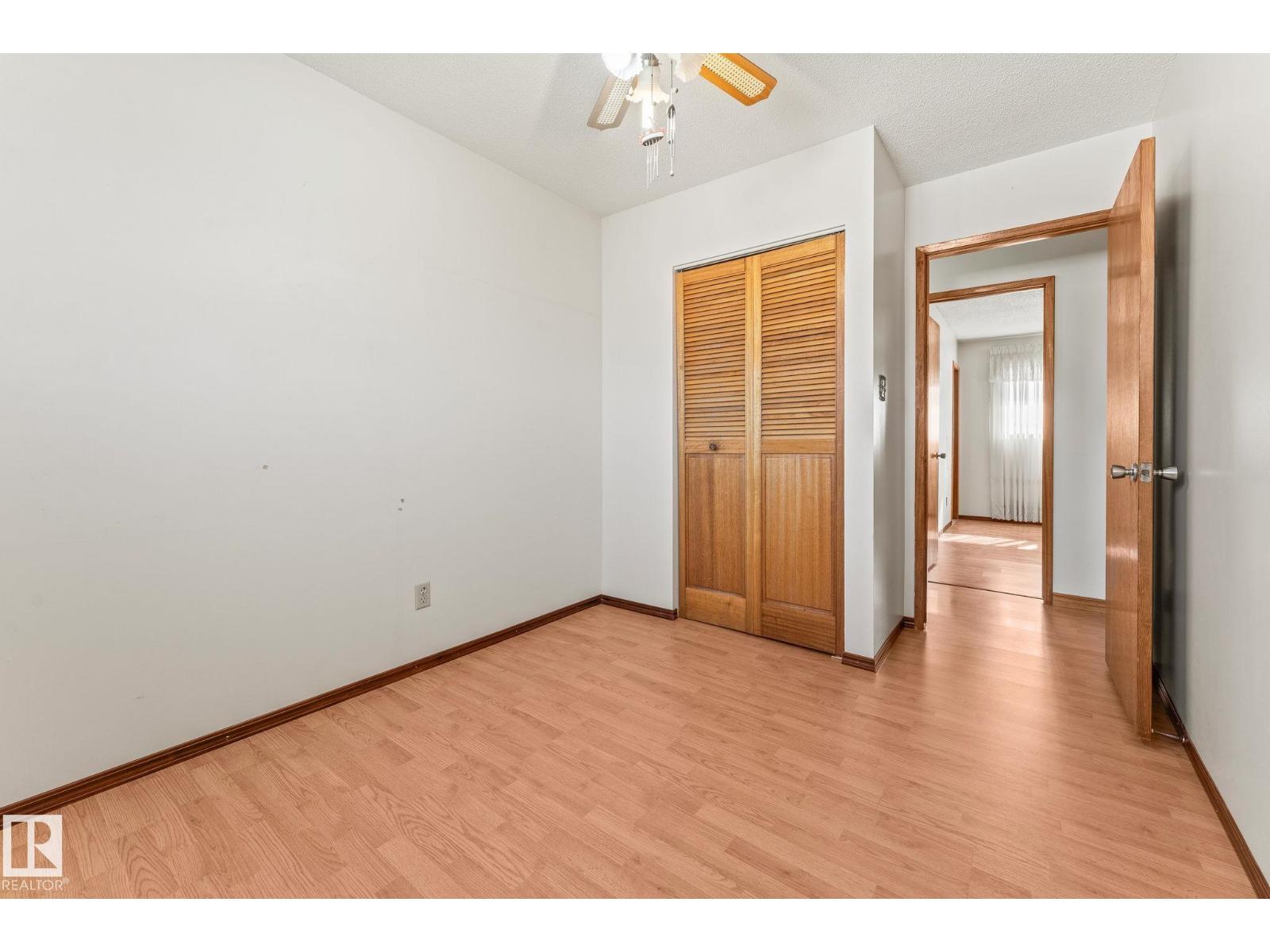 Photo 24 of 13820 86 St Nw, Edmonton AB