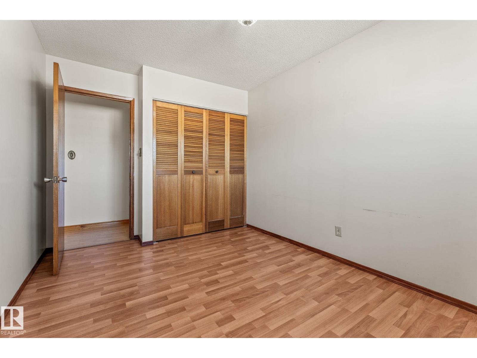 Photo 26 of 13820 86 St Nw, Edmonton AB