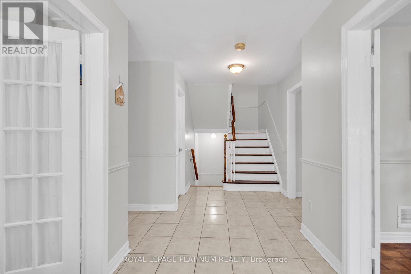 Photo 5 of 76 Baha Crescent, Brampton ON