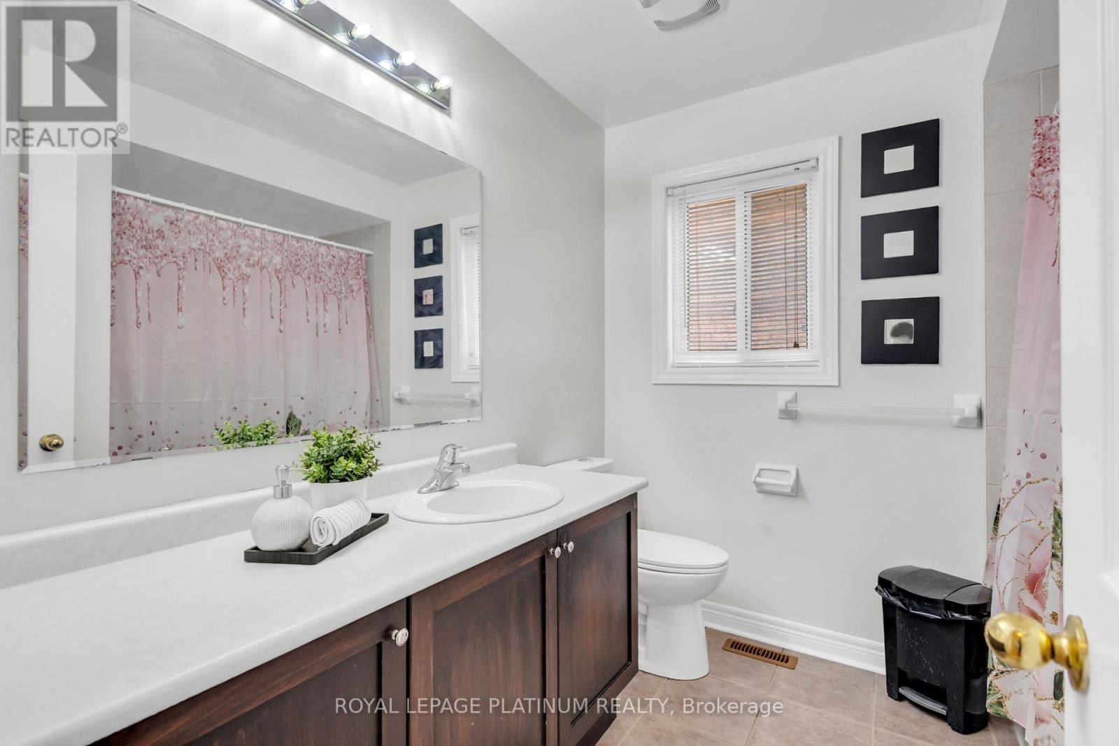 Photo 25 of 76 Baha Crescent, Brampton ON