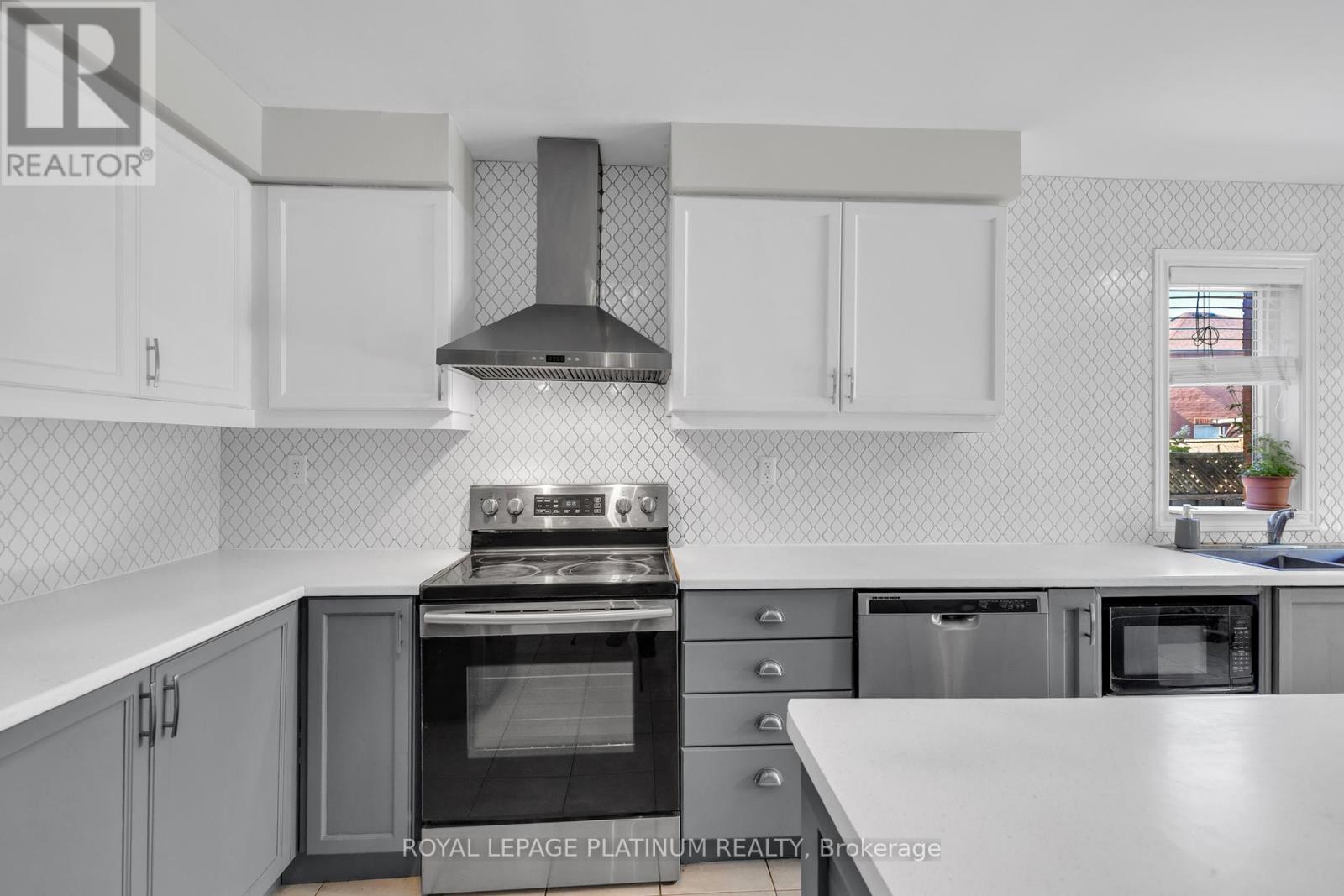 Photo 14 of 76 Baha Crescent, Brampton ON
