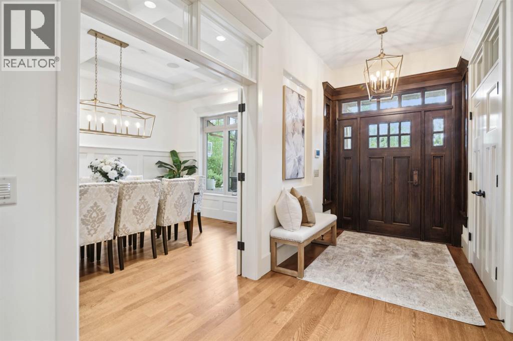 Single Family House for Sale in  Posthill Drive SW Springbank Hill Calgary 