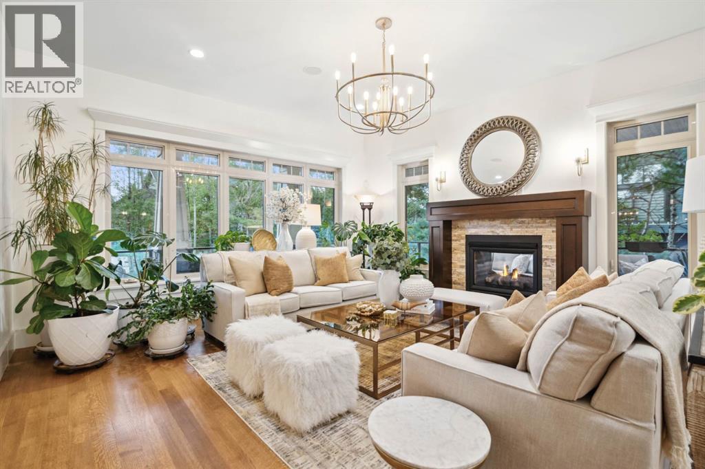 Single Family House for Sale in  Posthill Drive SW Springbank Hill Calgary 