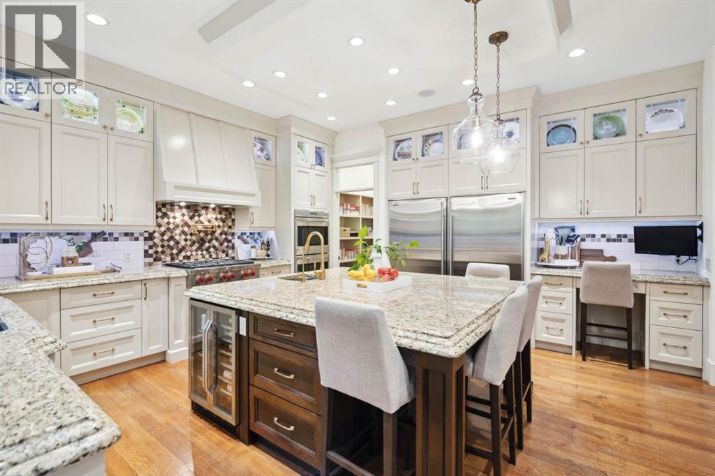 Single Family House for Sale in  Posthill Drive SW Springbank Hill Calgary 