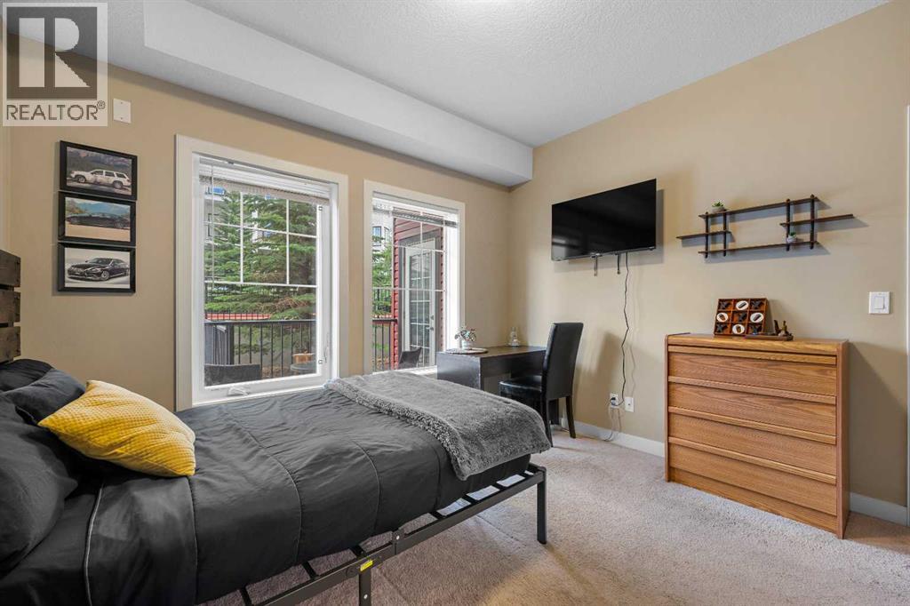 Single Family House for Sale in   Royal Oak Plaza NW Royal Oak Calgary 
