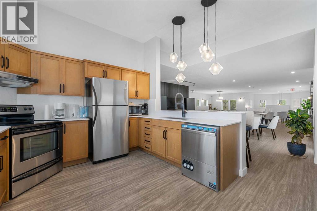 Single Family House for Sale in   Royal Oak Plaza NW Royal Oak Calgary 