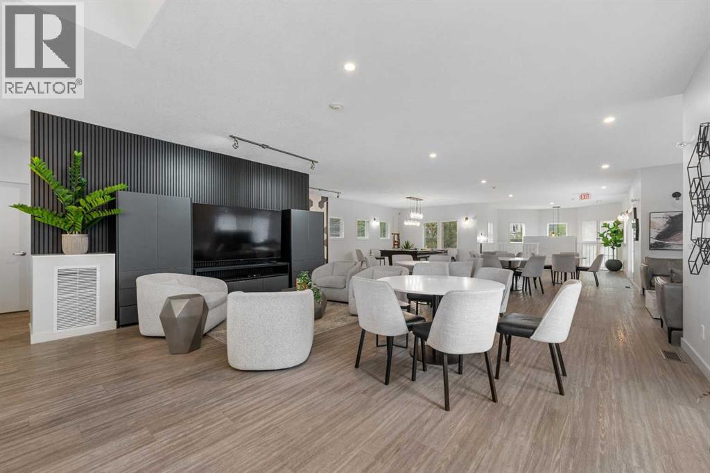 Single Family House for Sale in   Royal Oak Plaza NW Royal Oak Calgary 